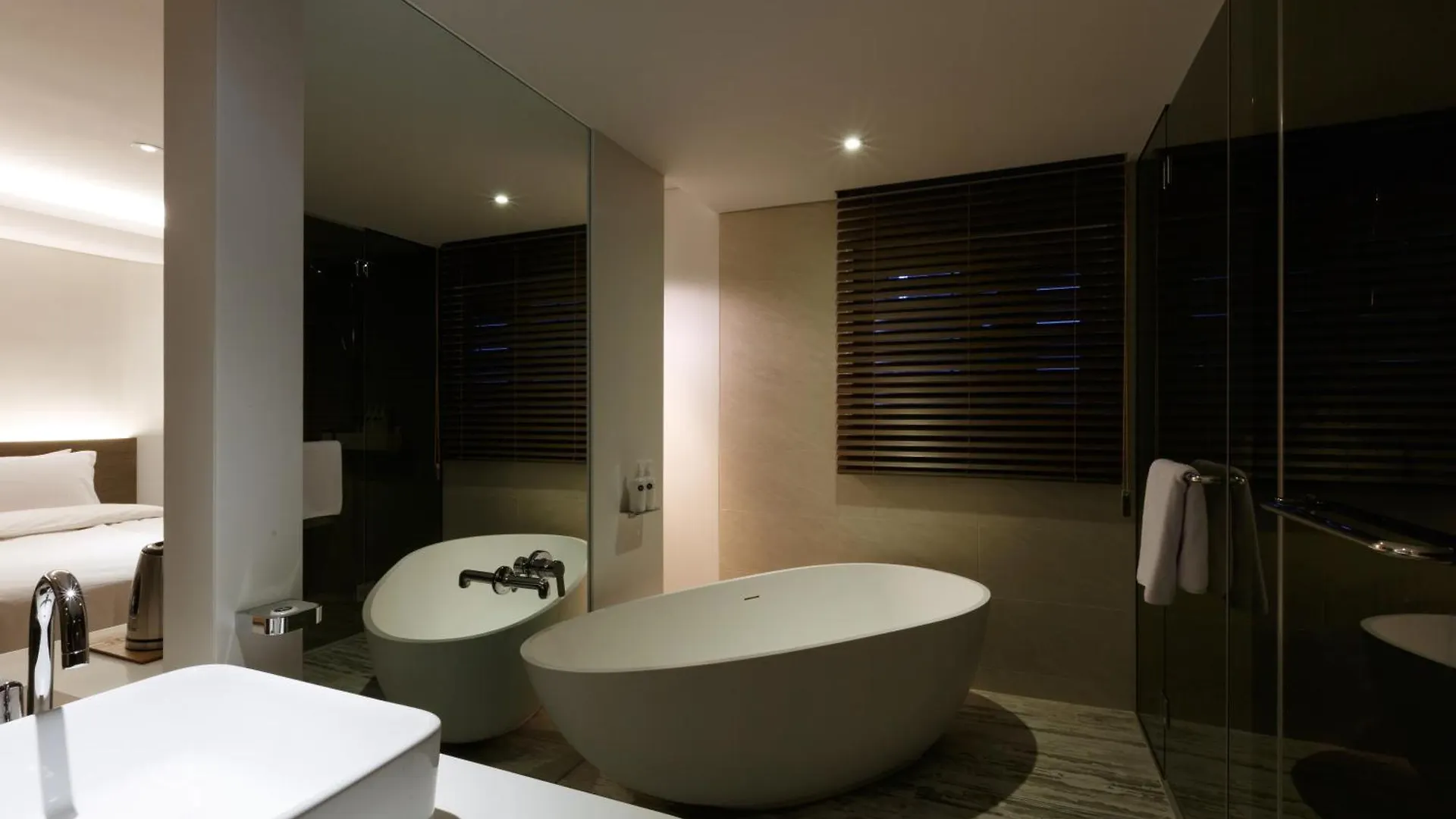 H Hotel Seoul