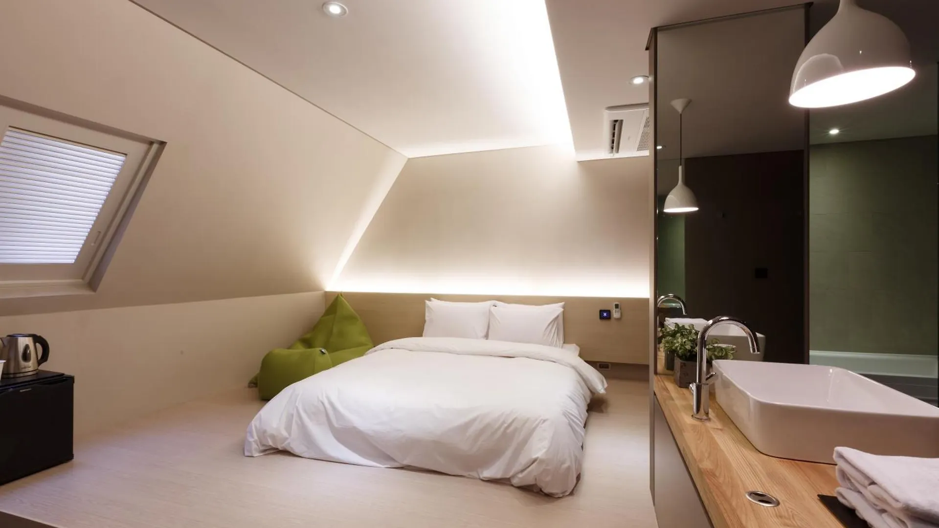 **  H Hotel Seoul South Korea